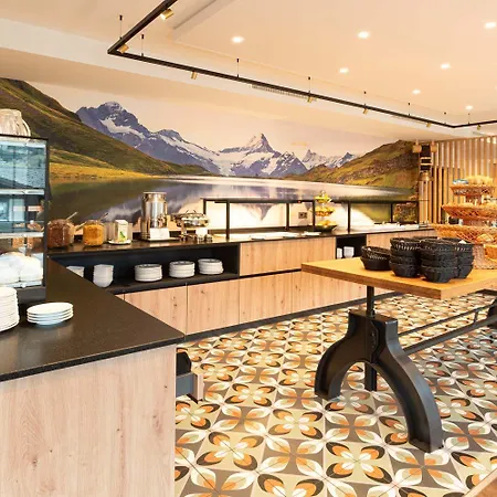 Jungfrau Lodge, Annex Crystal Otel