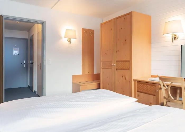 Jungfrau Lodge, Annex Crystal Szálloda Grindelwald