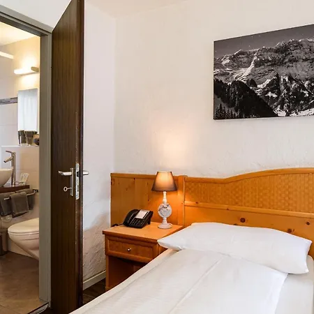 Jungfrau Lodge, Annex Crystal Отель Гриндельвальд