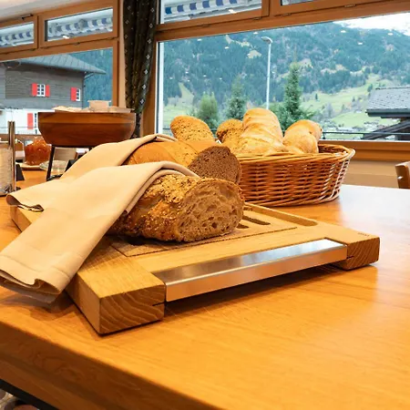 Jungfrau Lodge, Annex Crystal Отель