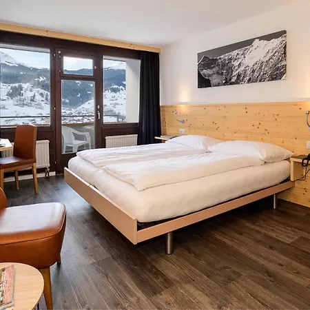 Jungfrau Lodge, Annex Crystal
